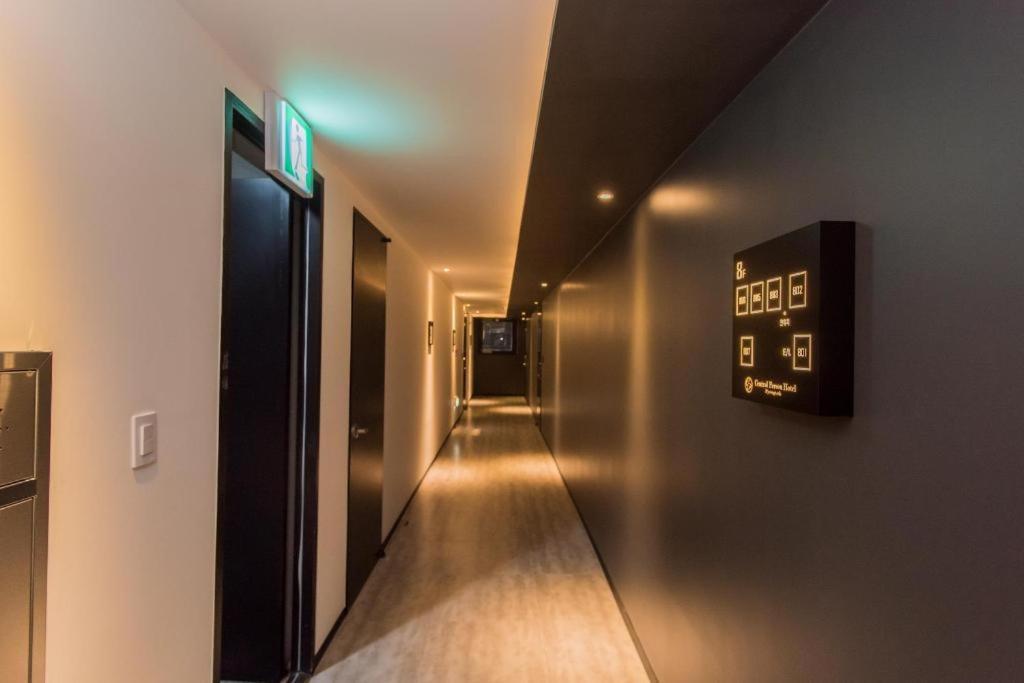 Centralperson Pyeongtaek Hotel Екстер'єр фото